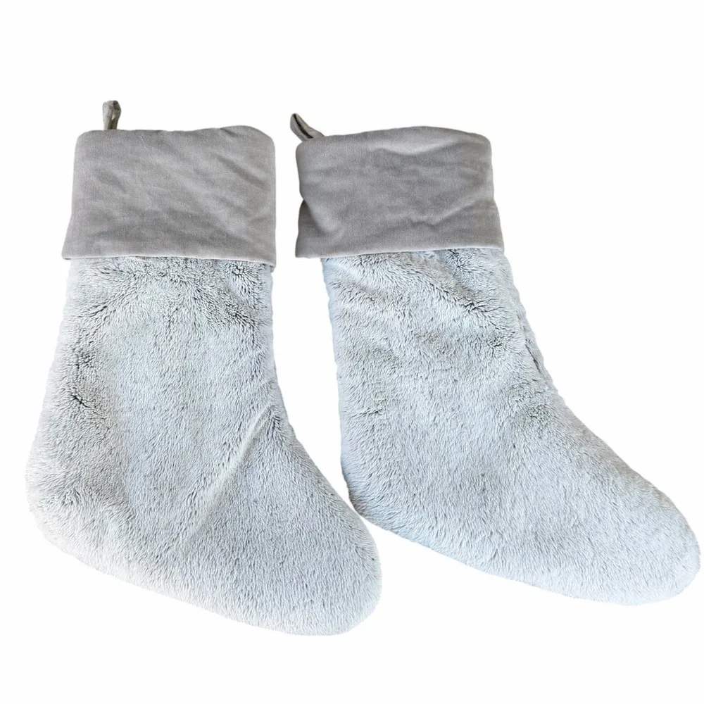 Pottery Barn Faux Fur Holiday Christmas Stockings Silver Gray 20” Festive Luxe